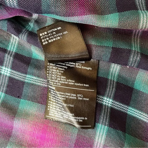 Burton Dryride Denim Jacket with Hood - Picture 10 of 11